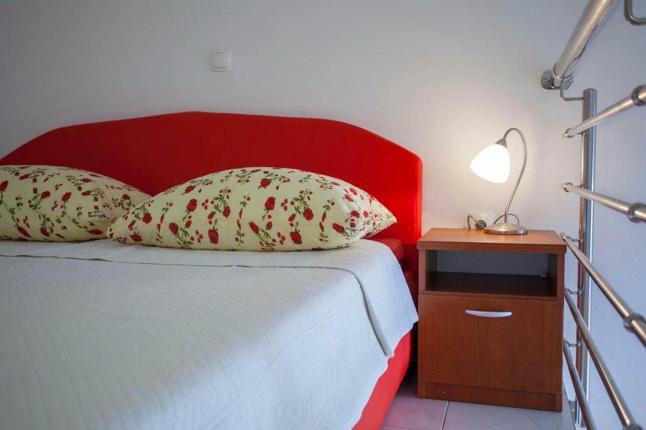 Apartments Vlado Podgora Bagian luar foto
